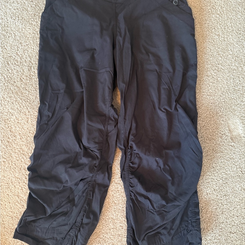 lululemon athletica Black Capris